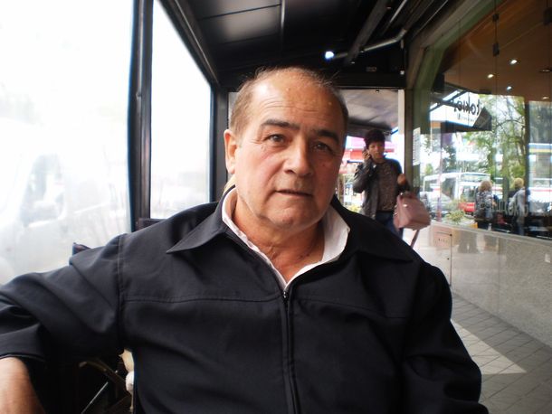 Fresco aseguró haber sido víctima de una cama en Migraciones