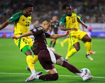 México se impuso por 1-0 ante Jamaica en su debut en la Copa América