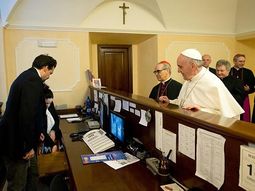 ¿Cómo se manejan con el dinero los curas de la Iglesia?