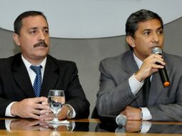 renunciaron el ministro de seguridad y el jefe de la policia renunciaron el ministro de seguridad y el jefe de la policia