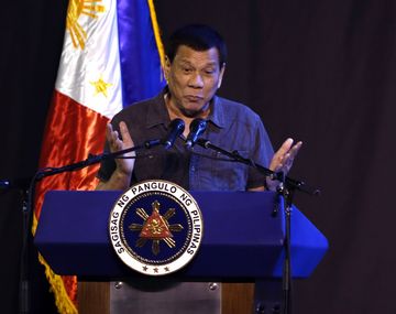 El Presidente de Filipinas dijo que fue gay pero se curó