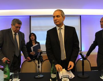 {altText(,Seguí en vivo el debate en el comisión del nuevo #CPP)}