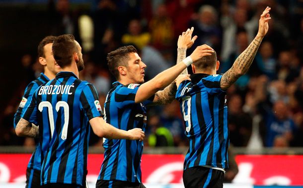 Con un gol de Icardi, Inter venció a Nápoli y lo dejó casi afuera de la pelea