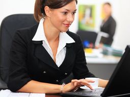 advierten que hasta el ano 2086, los hombres cobraran mas que las mujeres advierten que hasta el ano 2086, los hombres cobraran mas que las mujeres