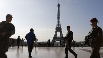 París está blindada hace dos años por el operativo Centinela París está blindada hace dos años por el operativo Centinela