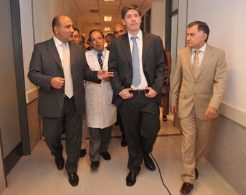 Abal Medina desestimó poner techo a las paritarias