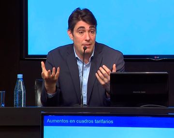 El ministro de Energía anunció una suba en las tarifas de luz de hasta un 28%