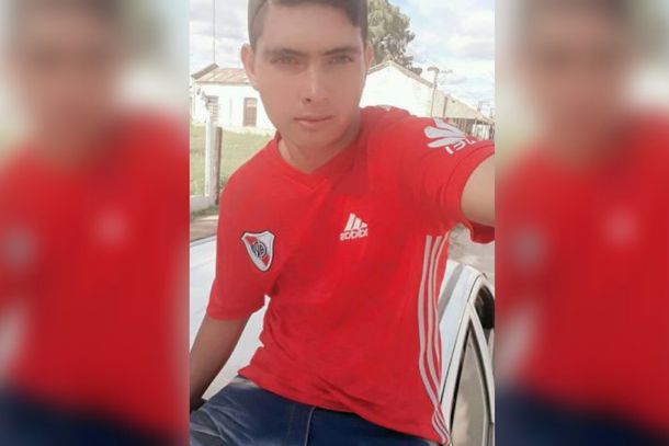 Un arquero de fútbol juvenil murió tras atajar un penal con el pecho