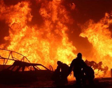 Así fue la explosión de una estación de servicio en Rusia: 35 muertos