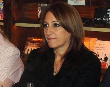 Asaltaron a la intendenta de Rosario cuando iba en su auto