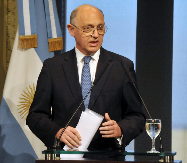 Vamos a recuperar la Fragata como lo hicimos todos los bienes embargados del Estado