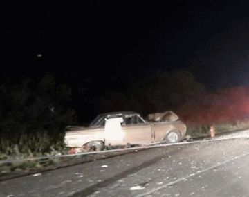 Tragedia en Córdoba: tres muertos por un choque frontal entre un auto y un camión