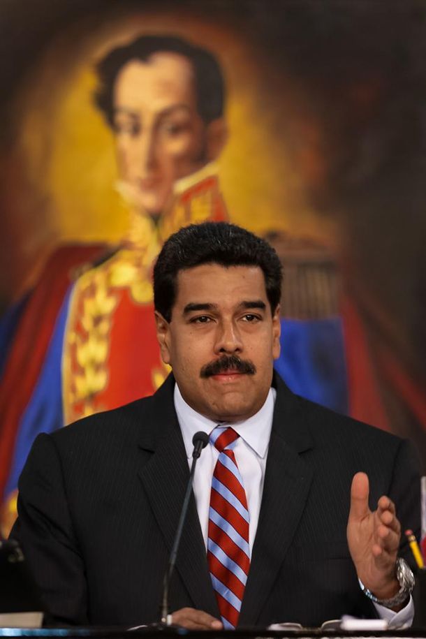 En medio de las protestas, Maduro apuntó contra EE.UU. y pidió a López que se entregue sin show