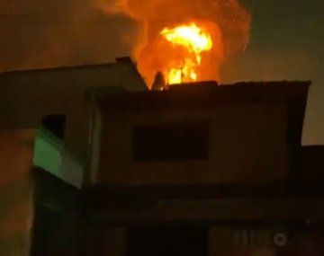 Impresionante incendio en Belgrano: murió la mascota de la casa