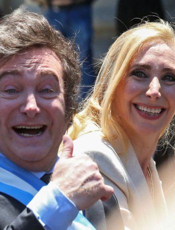 Milei apuntó contra un conductor de Radio Mitre por asegurar que su hermana Karina dijo se vota primero y se lee después