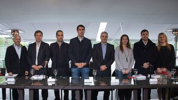 mosca y cinco intendentes en la lucha contra la violencia de genero mosca y cinco intendentes en la lucha contra la violencia de genero