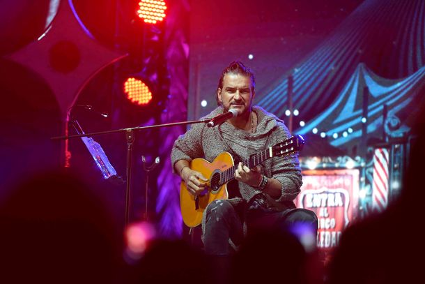 Crece el escándalo entre Ricardo Arjona y la productora del show