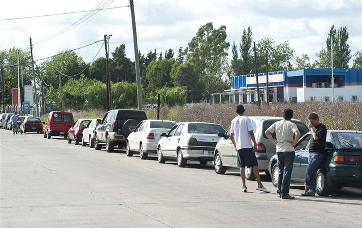 Se registran largas filas para tramitar la VTV en la Provincia