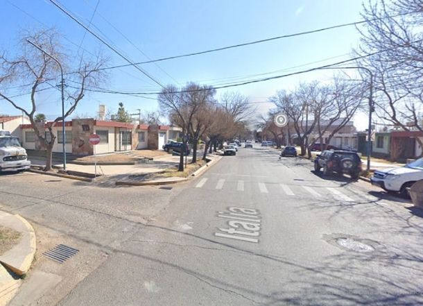 Irrumpen en el domicilio, golpean a jubilados de 89 y 93 años y les roban millones en dinero y joyas