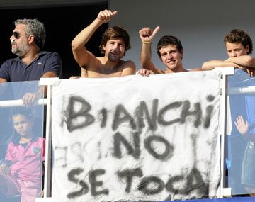 VIDEO: Mirá como recibió La Bombonera al Virrey