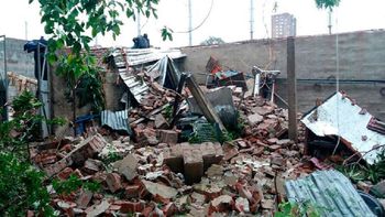 Temporal en Córdoba derrumbó una pared del estadio de Belgrano Temporal en Córdoba derrumbó una pared del estadio de Belgrano