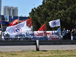 La Asociación de Obreros y Empleados de Conaprole dejó en suspenso algunas medidas. La Asociación de Obreros y Empleados de Conaprole dejó en suspenso algunas medidas.