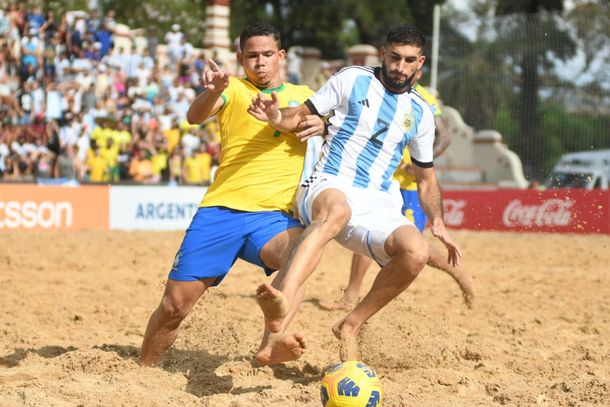 Brasil goleó a Argentina en la final de la Copa América de Fútbol Playa