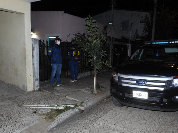 Entre Ríos: un periodista deportivo repartía drogas en un remís