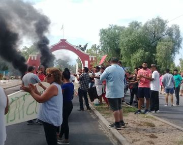 Protesta por la muerte del cadete en La Rioja - Crédito: elindependiente.com.ar