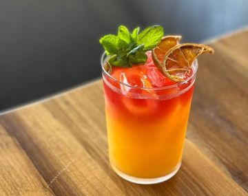 Este bodegón de Buenos Aires es el punto de encuentro ideal por su amplia y variada carta.&nbsp;