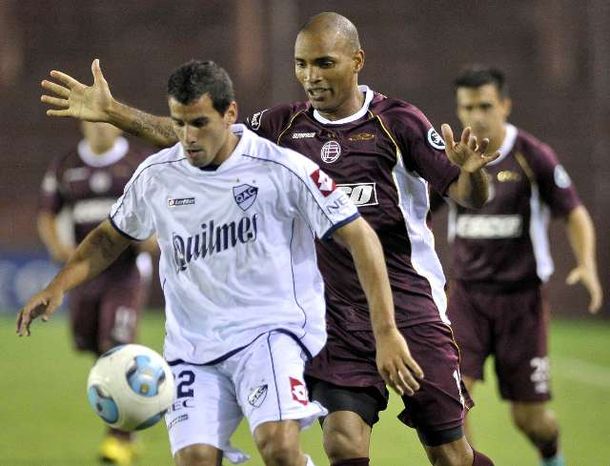 Partidazo: Lanús empató con Quilmes y es el único puntero