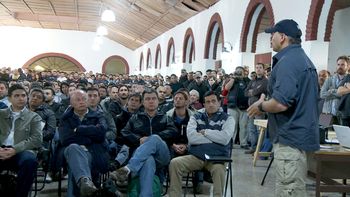 ganaremos centimetro a centimetro la presencia estatal en rosario ganaremos centimetro a centimetro la presencia estatal en rosario