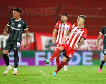 Cómo ver en vivo Barracas Central vs Atlético Tucumán por la LPF