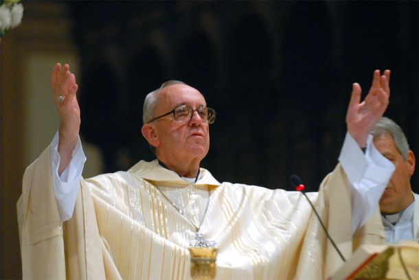 ¿Bergoglio será el primer Papa que verá al Vaticano en la Euro?
