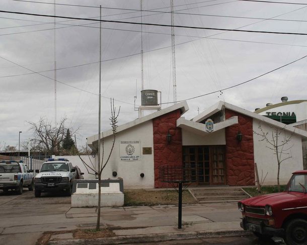Rescataron a una chica que estaba secuestrada desde el lunes: detuvieron a dos policías