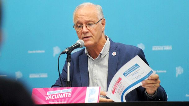Daniel Gollan afirmó que la Provincia alcanzó el 99% de vacunados entre el personal de salud inscripto