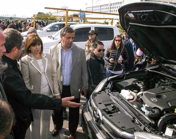 Incautan autos comprados con dinero narco