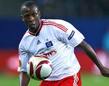 El contrato más raro del mundo: un futbolista cobrará por minuto