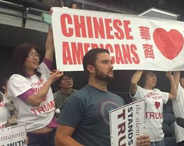Chinos apoyan a Donald Trump