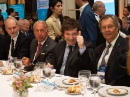 milei insistio con romper relaciones comerciales con brasil y china milei insistio con romper relaciones comerciales con brasil y china
