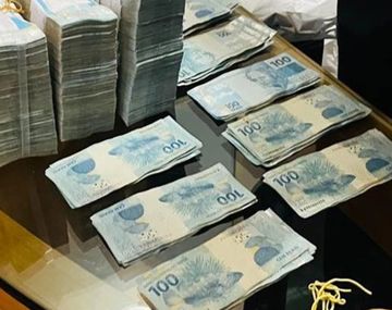 Lluvia de dinero en Brasil: tiraron una valija con US$ 82.000 desde un piso 30 al ver a la Policía