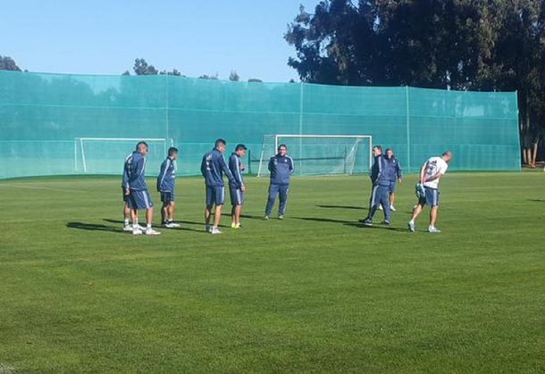 Martino dio pistas sobre el equipo del debut: ¿quién jugó de 9 en la práctica?