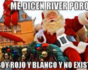 Los afiches de los equipos grandes con las cargadas por las Fiestas