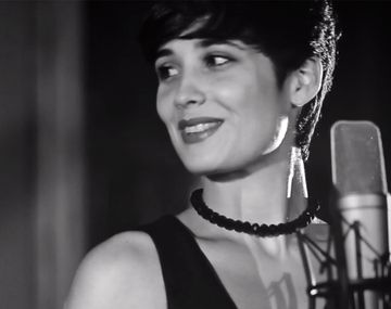 Escuchá a Flor Torrente