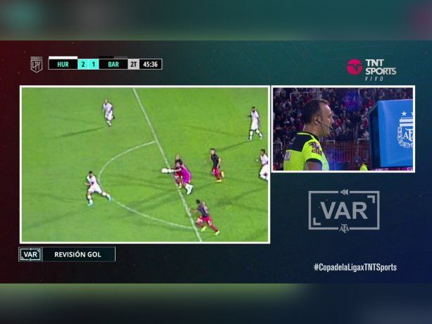 La prueba de Huracán para contradecir al VAR en la supuesta mano de Marcos Díaz