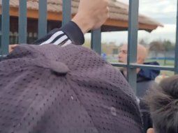 Vélez: el cruce entre los hinchas y el Gallego Méndez post derrota