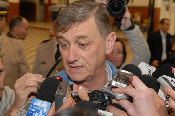 Alfonsín dijo que está cerca del socialismo y lejos del PRO