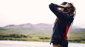 La cola tatuada de Candelaria Tinelli La cola tatuada de Candelaria Tinelli