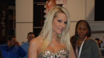 Jessica Drake, la actriz porno que denunció a Donald Trump. Jessica Drake, la actriz porno que denunció a Donald Trump.