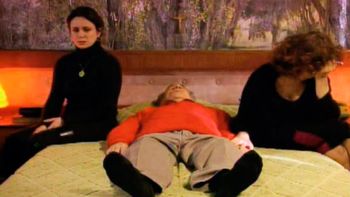 la leona: la fuerte escena de la muerte de pedro la leona: la fuerte escena de la muerte de pedro